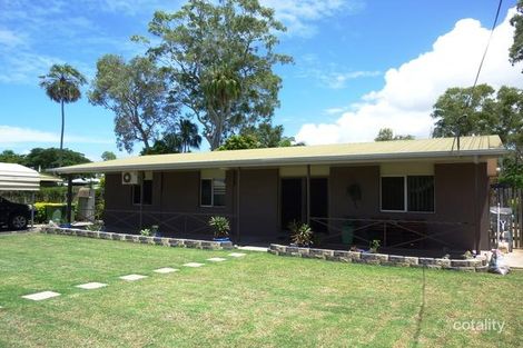 Property photo of 13 Crescent Street Armstrong Beach QLD 4737