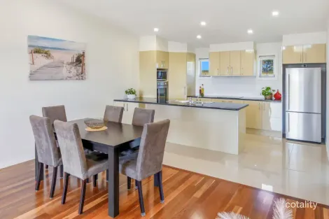 Property photo of 2 Hillside Terrace Black Head NSW 2430