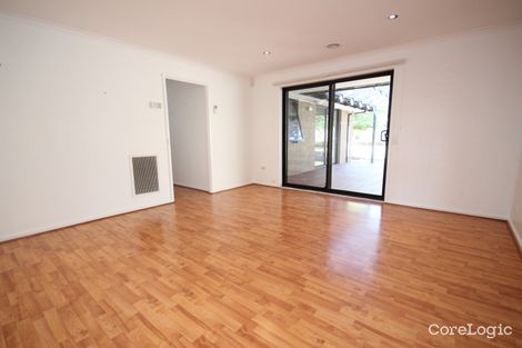 Property photo of 6 McIlveen Place Oxley ACT 2903
