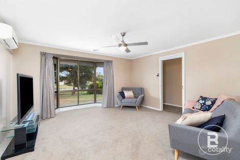 Property photo of 120 Warrina Drive Delacombe VIC 3356
