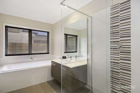 Property photo of 32 Petrel Crescent Mountain Creek QLD 4557