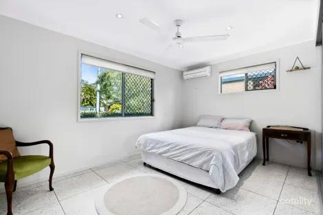 Property photo of 24 Frangipanni Avenue Kawungan QLD 4655