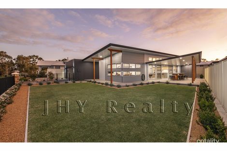 Property photo of 6 Ballyneal Loop Dunsborough WA 6281