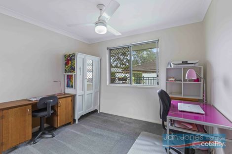 Property photo of 25 Allister Crescent Rothwell QLD 4022