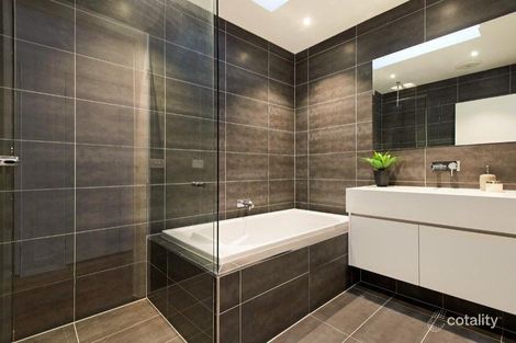 Property photo of 34B Emmaline Street Northcote VIC 3070