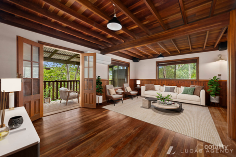 Property photo of 16 Gordon Crescent Withcott QLD 4352