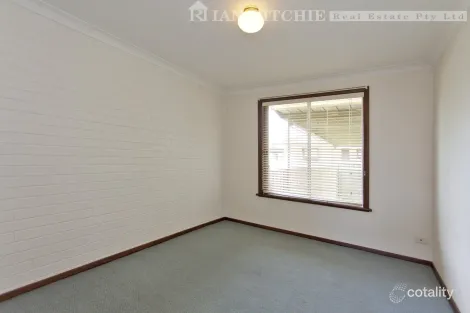 Property photo of 1/352 Parkland Crescent Lavington NSW 2641