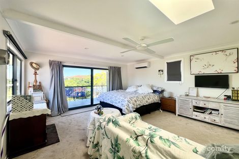 Property photo of 31 Markham Avenue Runaway Bay QLD 4216