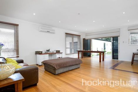 Property photo of 7 Mahoney Crescent Seaford VIC 3198