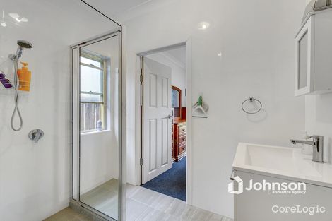 Property photo of 53 Mountjoy Terrace Wynnum QLD 4178