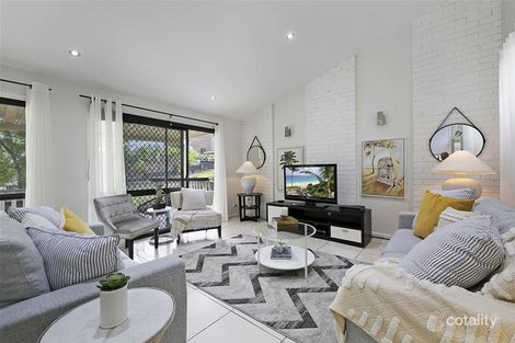 Property photo of 10 Heulan Court Reedy Creek QLD 4227