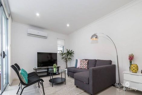 Property photo of 4/7 Gosford Street Mount Gravatt QLD 4122