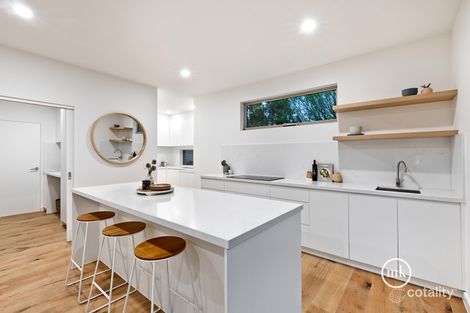 Property photo of 2/1146 Main Road Eltham VIC 3095