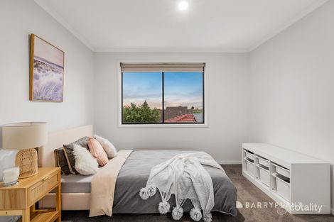 Property photo of 20 Morang Drive Mill Park VIC 3082
