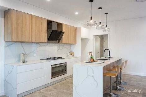 40 Lincoln Rd, Georges Hall, NSW 2198