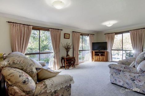 Property photo of 101 Raphael Crescent Frankston VIC 3199