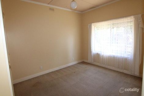 Property photo of 5 Salisbury Avenue Newington VIC 3350