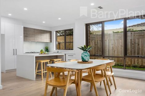 Property photo of 2/39 Albert Street Mount Waverley VIC 3149