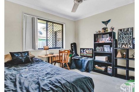 Property photo of 22 Bellinger Key Pacific Pines QLD 4211