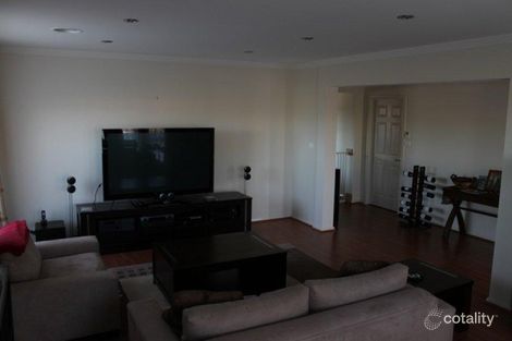 Property photo of 42 Alec Hope Crescent Franklin ACT 2913