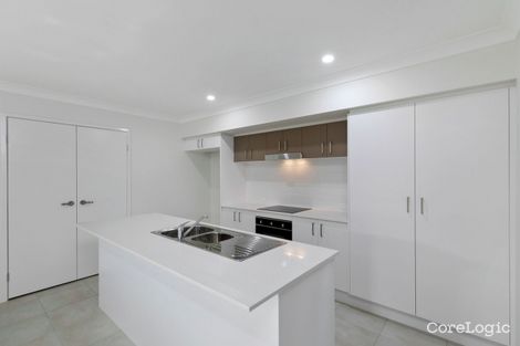 Property photo of 1/4 Senor Avenue Urangan QLD 4655