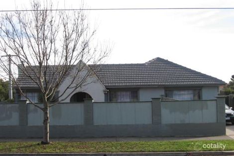 111 East Boundary Rd, Bentleigh East, VIC 3165