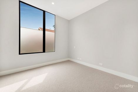 Property photo of 210/33 Crisp Street Hampton VIC 3188