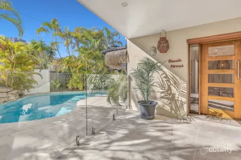 32 Diana Ave, Burleigh Heads, QLD 4220