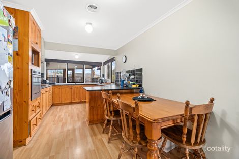 Property photo of 42 Bayley Drive Traralgon VIC 3844