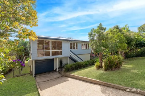 Property photo of 22 Kootangal Crescent Ferny Hills QLD 4055