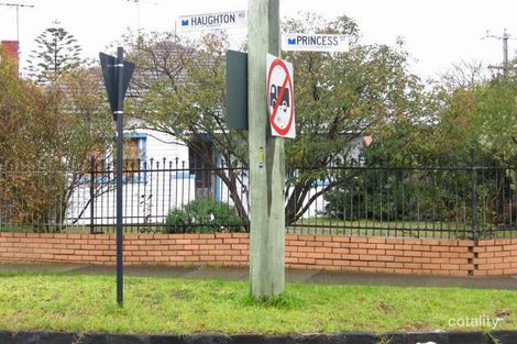 2/50 Haughton Rd, Oakleigh, VIC 3166