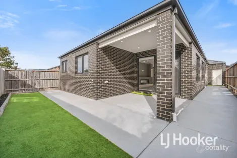 Property photo of 53 Largo Circuit Junction Village VIC 3977