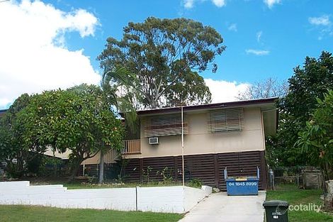 18 Squire St, Toolooa, QLD 4680