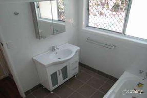 Property photo of 38 Dunstable Street Macgregor QLD 4109