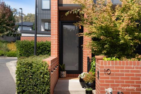 Property photo of 2 Beechworth Street Watson ACT 2602