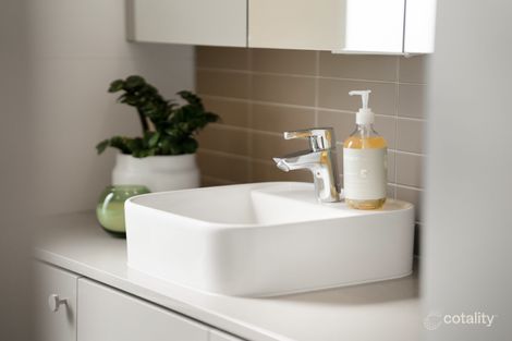 Property photo of 2 Beechworth Street Watson ACT 2602