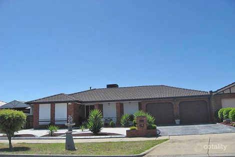 24 Bellbird Ave, Taylors Lakes, VIC 3038