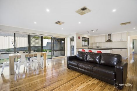 Property photo of 4 Box Place Glenroy NSW 2640