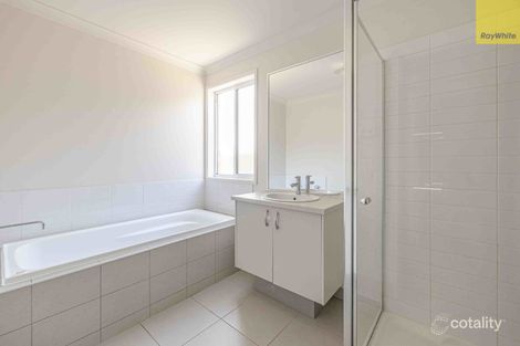 Property photo of 28 Duval Drive Maddingley VIC 3340