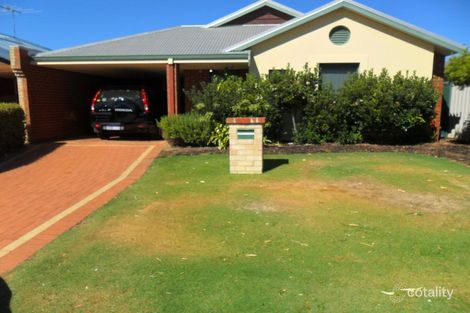 8/23 Royal Palm Dr, Warnbro, WA 6169