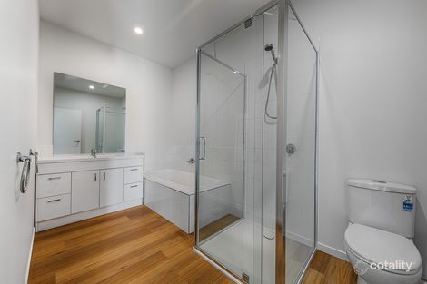 Property photo of 42B Howey Street Gisborne VIC 3437
