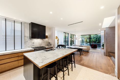 Property photo of 69 Edgevale Road Kew VIC 3101