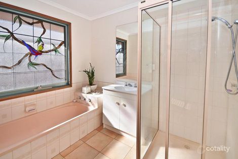 Property photo of 7 Whistler Walk South Morang VIC 3752
