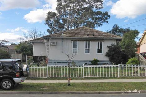 2 Jindabyne Ave, Chadstone, VIC 3148