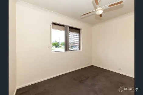 Property photo of 5 Redtingle Road Camillo WA 6111