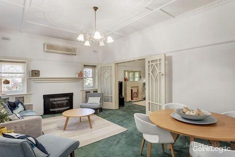 Property photo of 37 McKinnon Road McKinnon VIC 3204