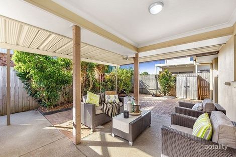 Property photo of 4/151 Pine Street Wynnum QLD 4178