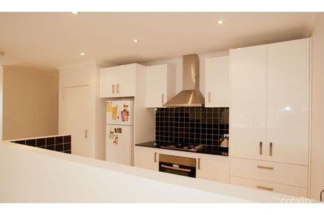 Property photo of 6/4 Delbridge Street Golden Square VIC 3555
