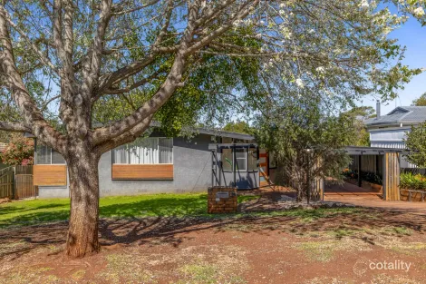 36 Debra St, Centenary Heights, QLD 4350