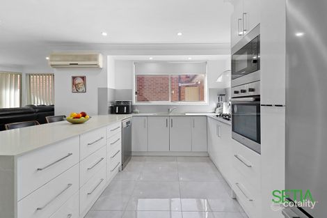 Property photo of 4 Seale Way Oakhurst NSW 2761